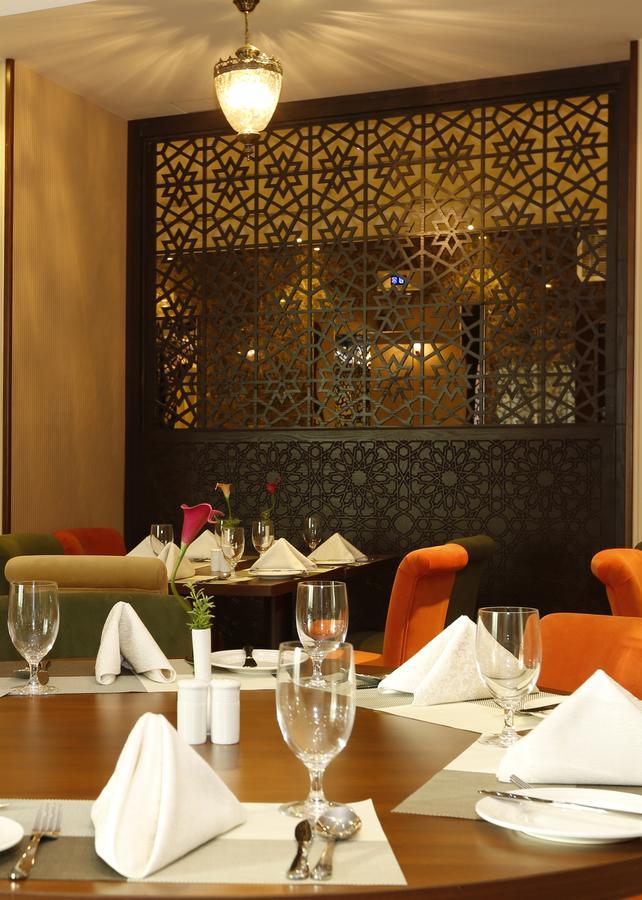 Swiss Flora Hotel 3*